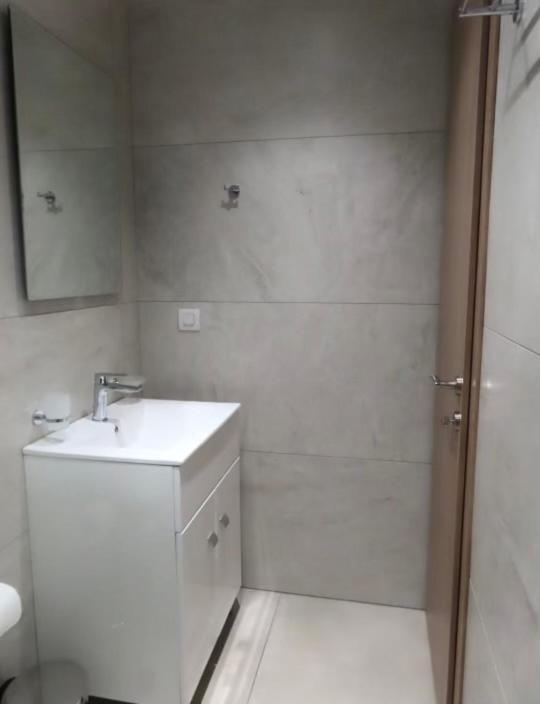 Ferienwohnung Andy'S Plaza Agia Pelagia  Exterior foto
